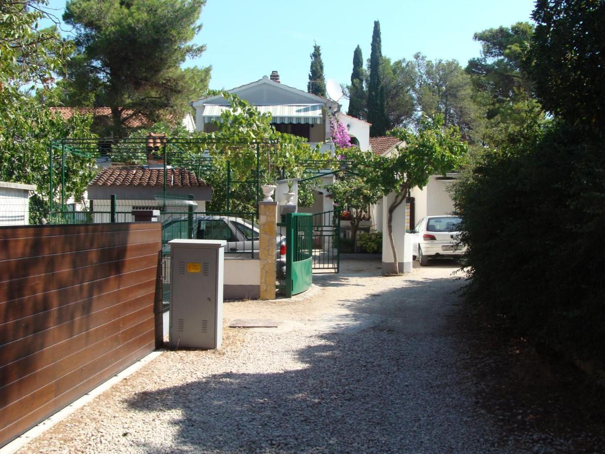 Apartments By The Sea Jadrija, Sibenik - 11356 Exterior photo